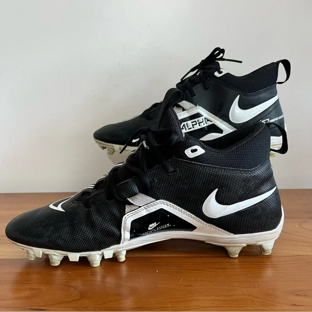 Nike alpha menace